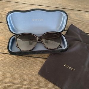 Authentic Gucci Sunglasses 55mm